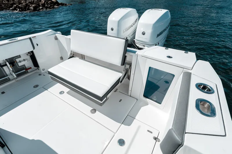  Yacht Photos Pics 2020 Blackfin 332 CC boat with dual Mercury engines and spacious seating area.