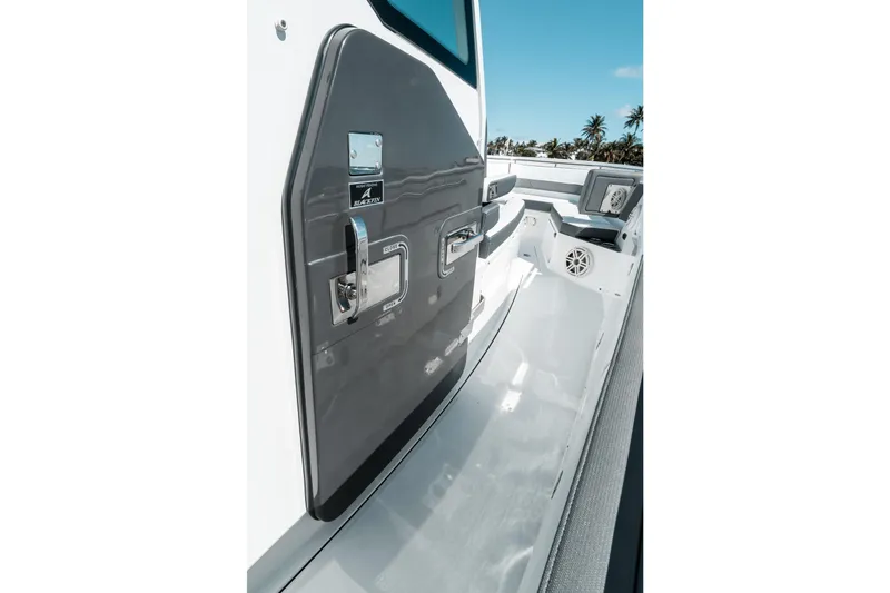  Yacht Photos Pics 2020 Blackfin 332 CC boat interior with sleek design and modern features.
