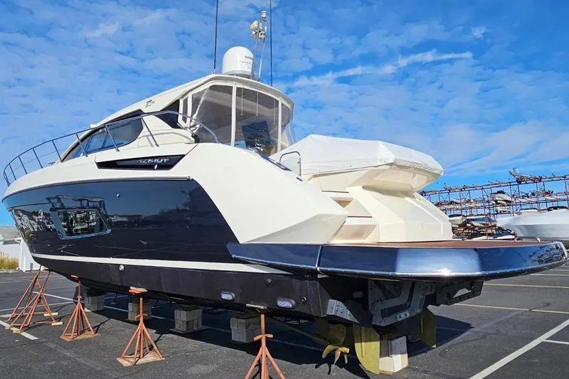  Yacht Photos Pics Azimut Atlantis 50 yacht, 2015 model, displayed on stands under a clear blue sky.