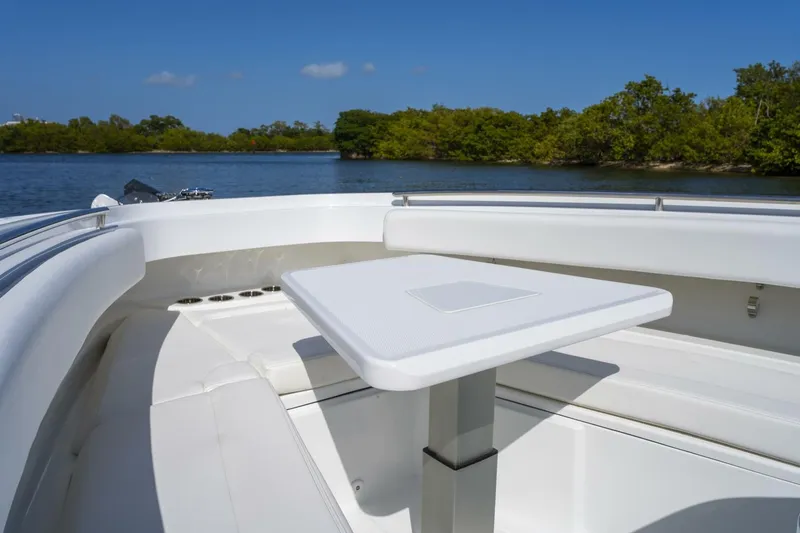  Yacht Photos Pics 2025 Hcb 42 Lujo - Image 28