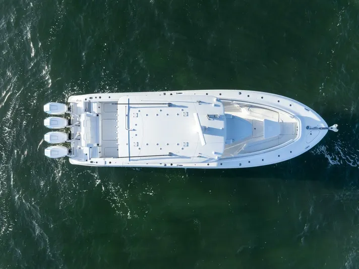  Yacht Photos Pics 2025 Hcb 42 Lujo - Image 9