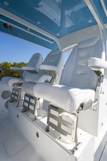  Yacht Photos Pics 2025 Hcb 42 Lujo - Image 21