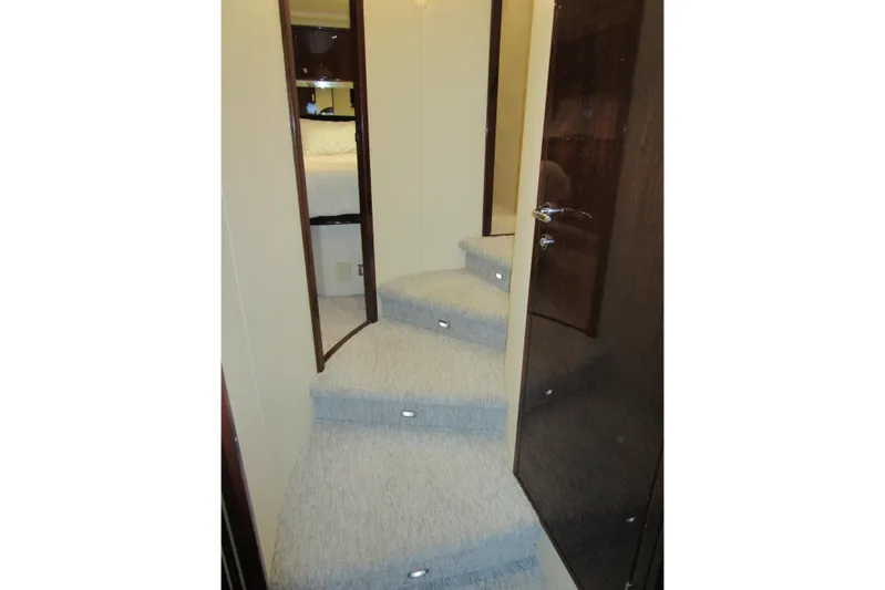 Shore Girl Yacht Photos Pics Lower companionway