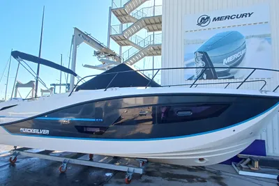 2025 Quicksilver 875 Sundeck