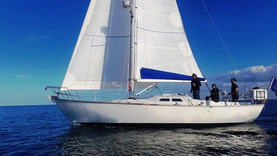 biscay 36 sailboat