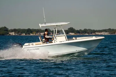 Sailfish 220 CC