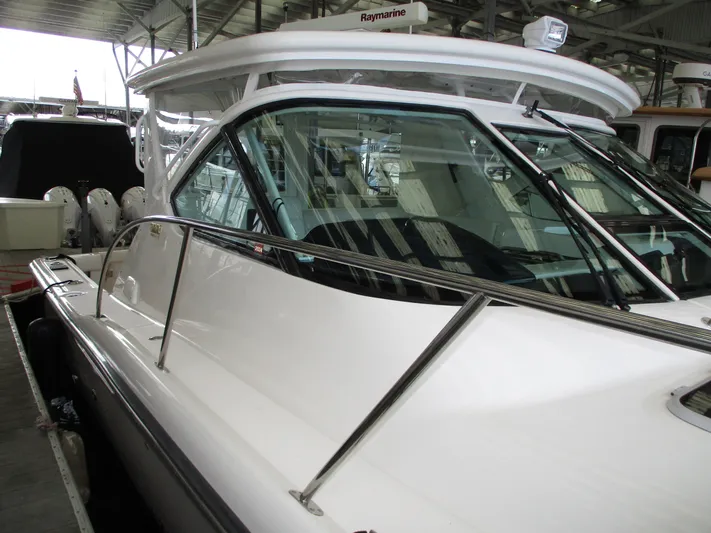 Via Con Dios Yacht Photos Pics 