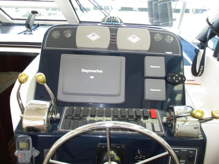 Via Con Dios Yacht Photos Pics 