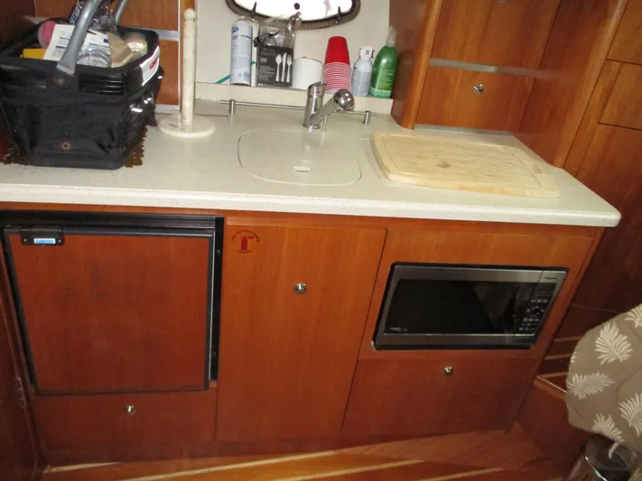 Via Con Dios Yacht Photos Pics 