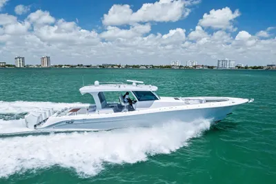2025 HCB 56 Suenos GIX