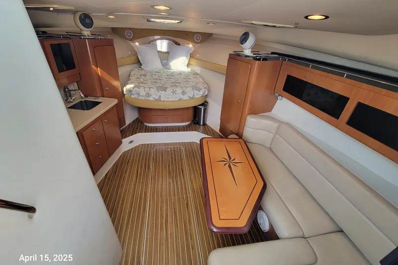 'betty Jane' Yacht Photos Pics 'Betty Jane'  -  Salon