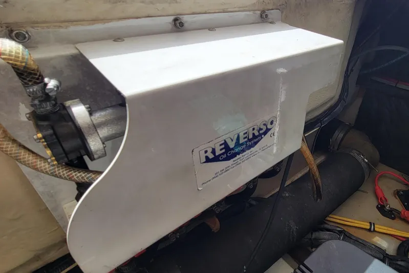 'betty Jane' Yacht Photos Pics Reverso Oil Changer for Engines and Transmissions