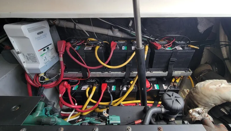 'betty Jane' Yacht Photos Pics 6 NEW Group 27 Batteries - April 2025