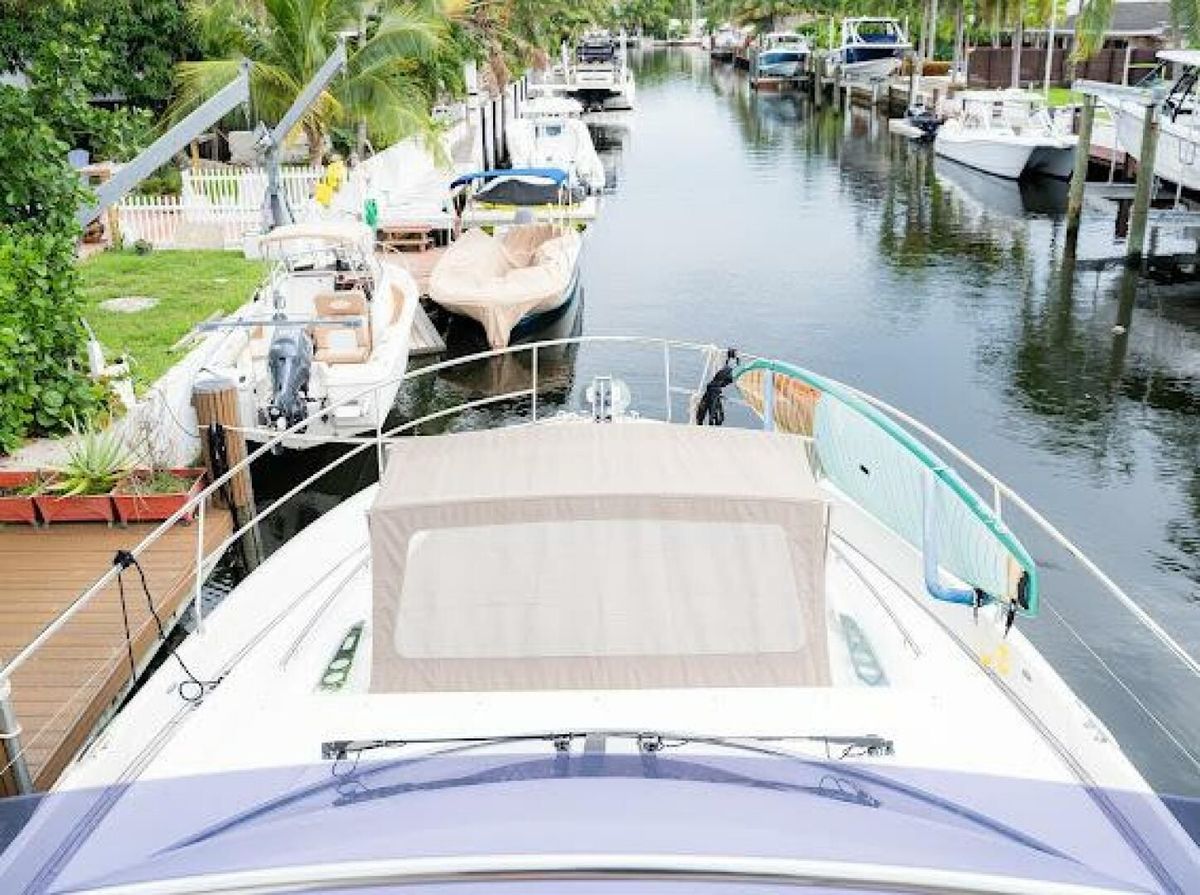 2018 Prestige 56 