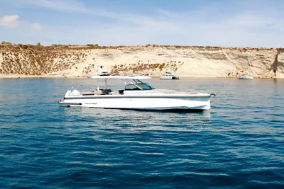 Axopar 37 Sun Top