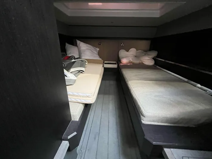  Yacht Photos Pics 2022 Windy SR 44 BLACKHAWK cabin interior with twin beds and modern design.