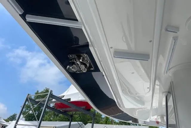  Yacht Photos Pics 2024 Regulator 28 boat underside with sleek design and hardware details.