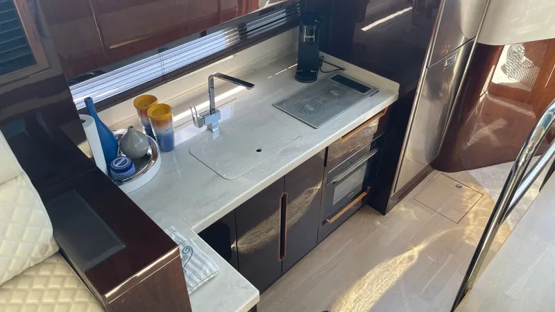 Keep Paddlin' Yacht Photos Pics Modern kitchen on Galeon 430 HTC yacht, year 2019.