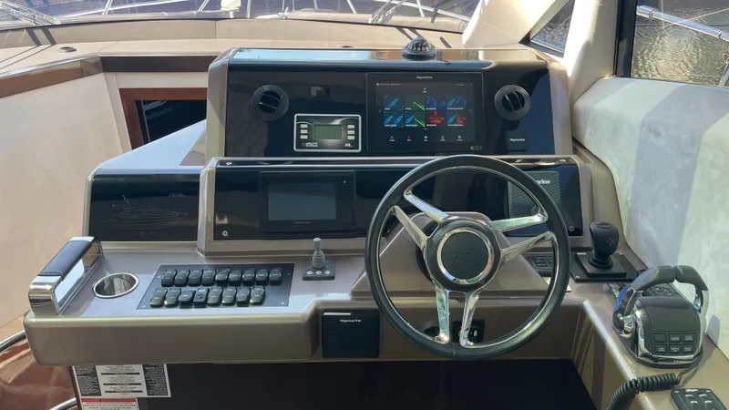 Keep Paddlin' Yacht Photos Pics Helm of Galeon 430 HTC yacht, model year 2019.