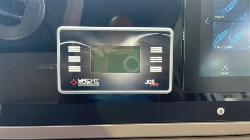 Keep Paddlin' Yacht Photos Pics Yacht Controller on Galeon 430 HTC, year 2019.