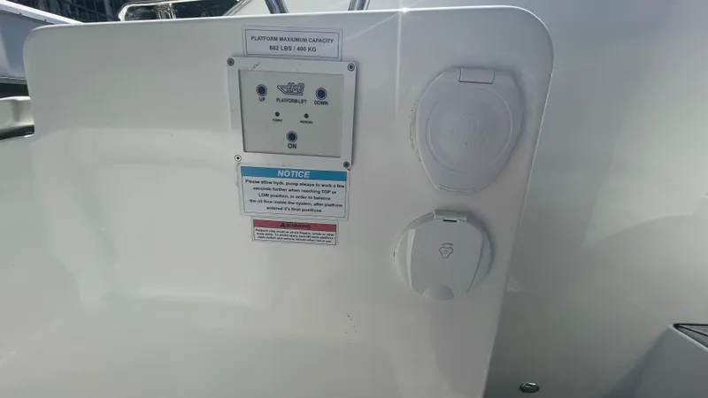 Keep Paddlin' Yacht Photos Pics 