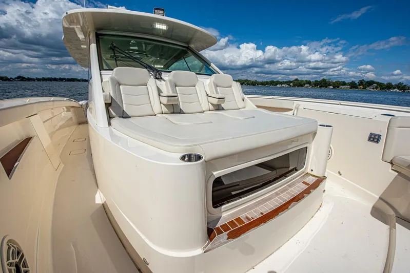 Keep It Yacht Photos Pics 2021 Scout 530 Lxf - Image 18