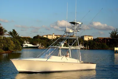 2000 Stolper 3800 Tournament Express