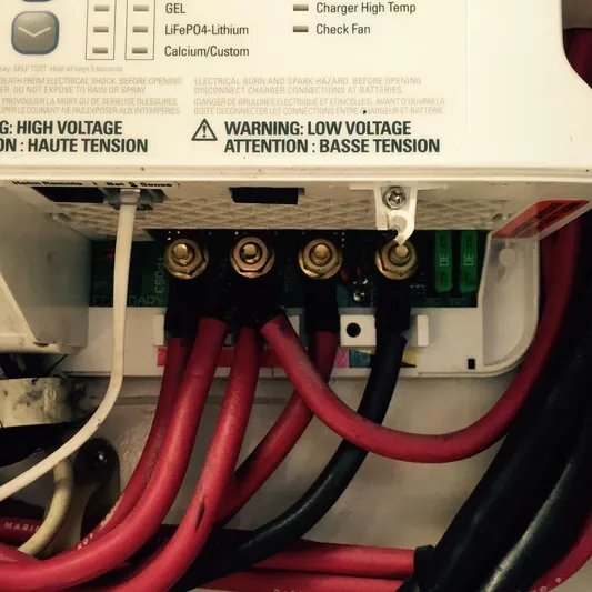 R & R Yacht Photos Pics Electrical wiring and connections inside a Stolper 3800 Tournament Express, 2000 model.