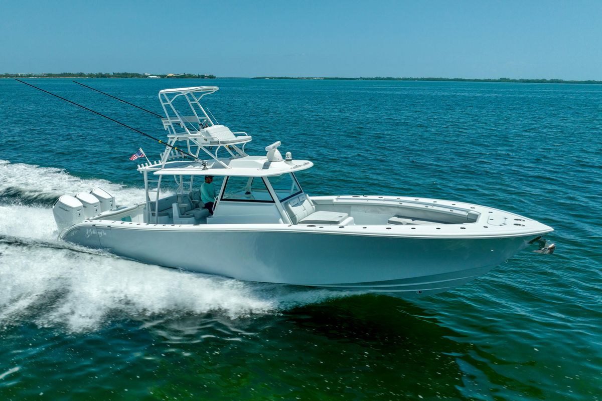 2023 Yellowfin 42 