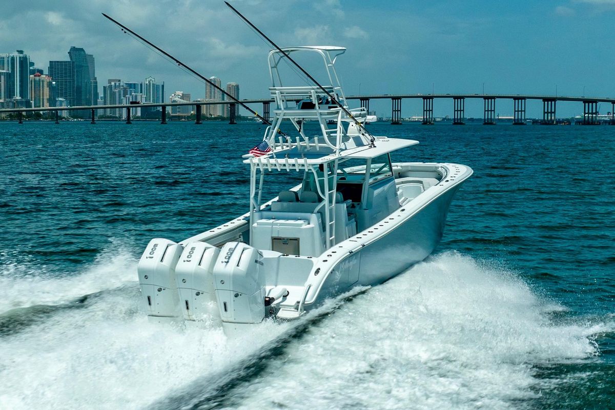 2023 Yellowfin 42 