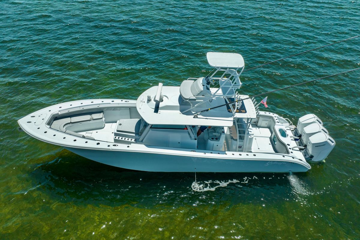 2023 Yellowfin 42 