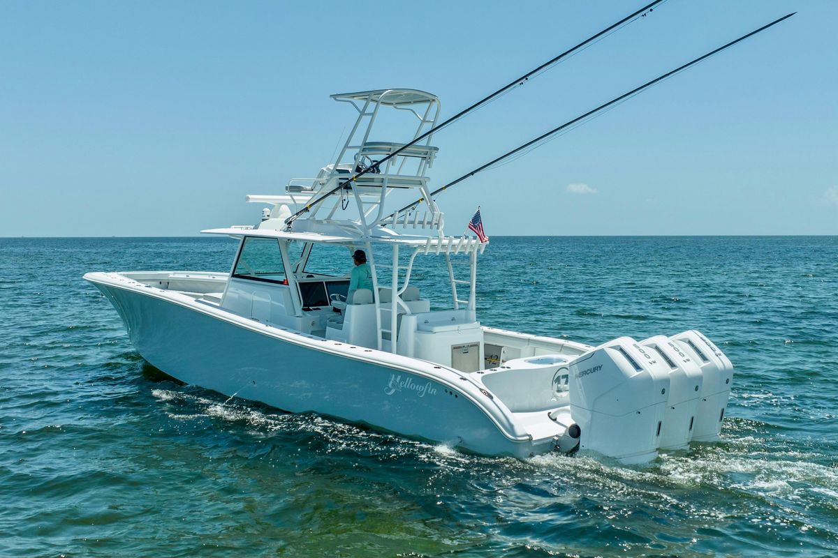 2023 Yellowfin 42 