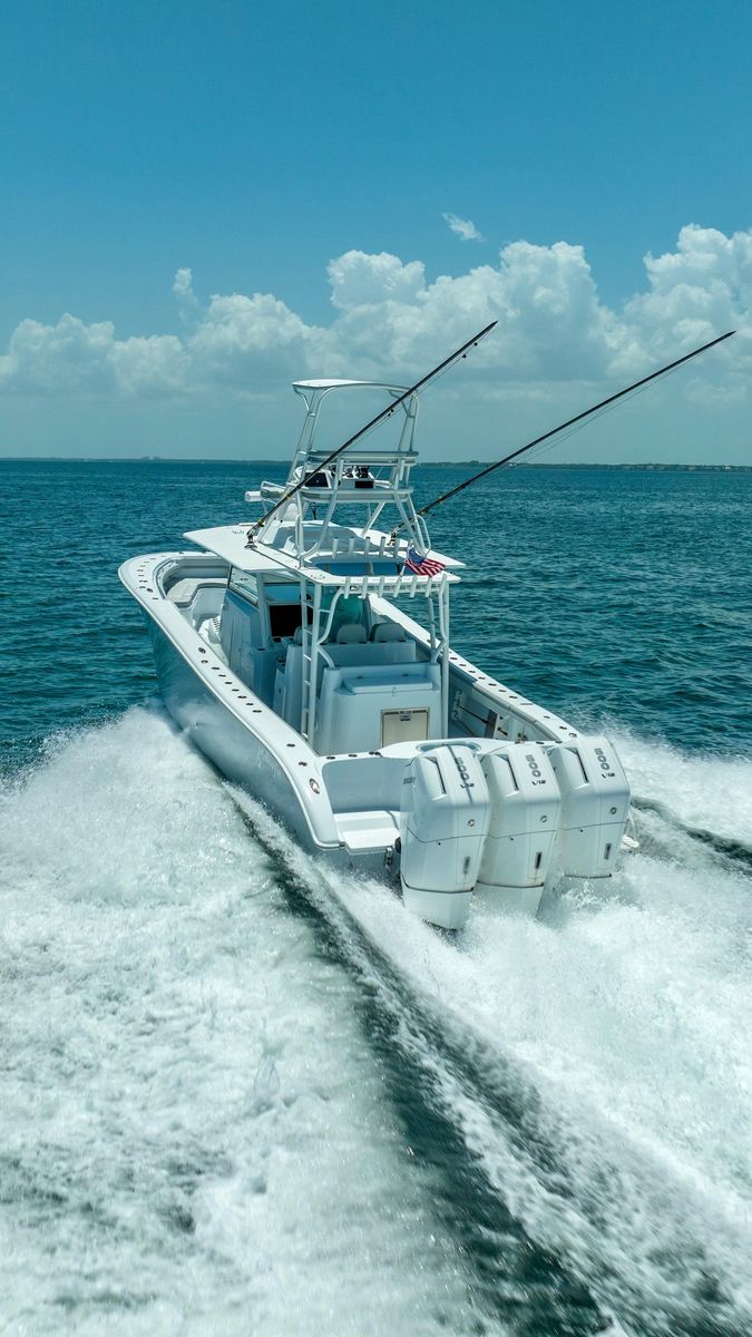 2023 Yellowfin 42 