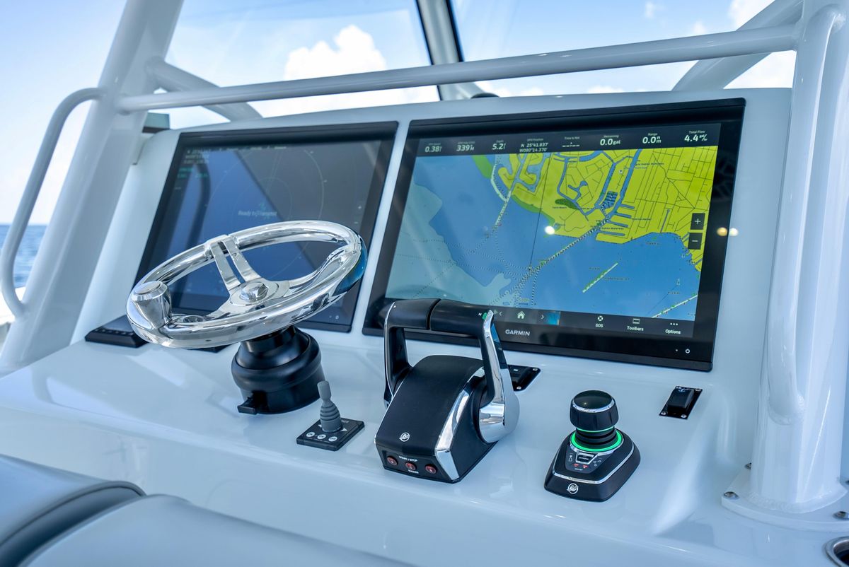 2023 Yellowfin 42 