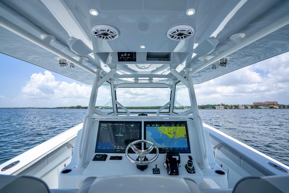 2023 Yellowfin 42 