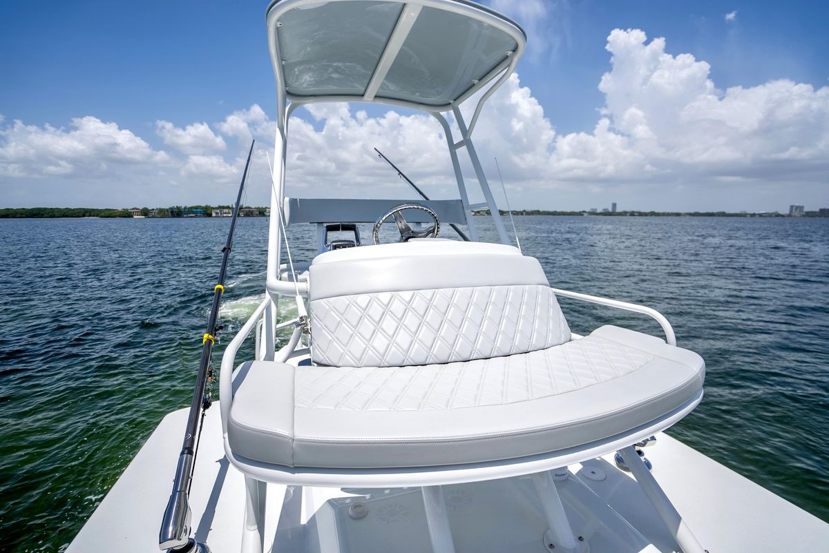 2023 Yellowfin 42 