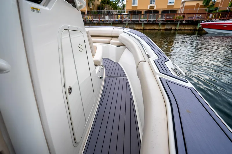 My Sherry III Yacht Photos Pics 2018 Boston Whaler 280 Outrage boat interior with sleek deck design.