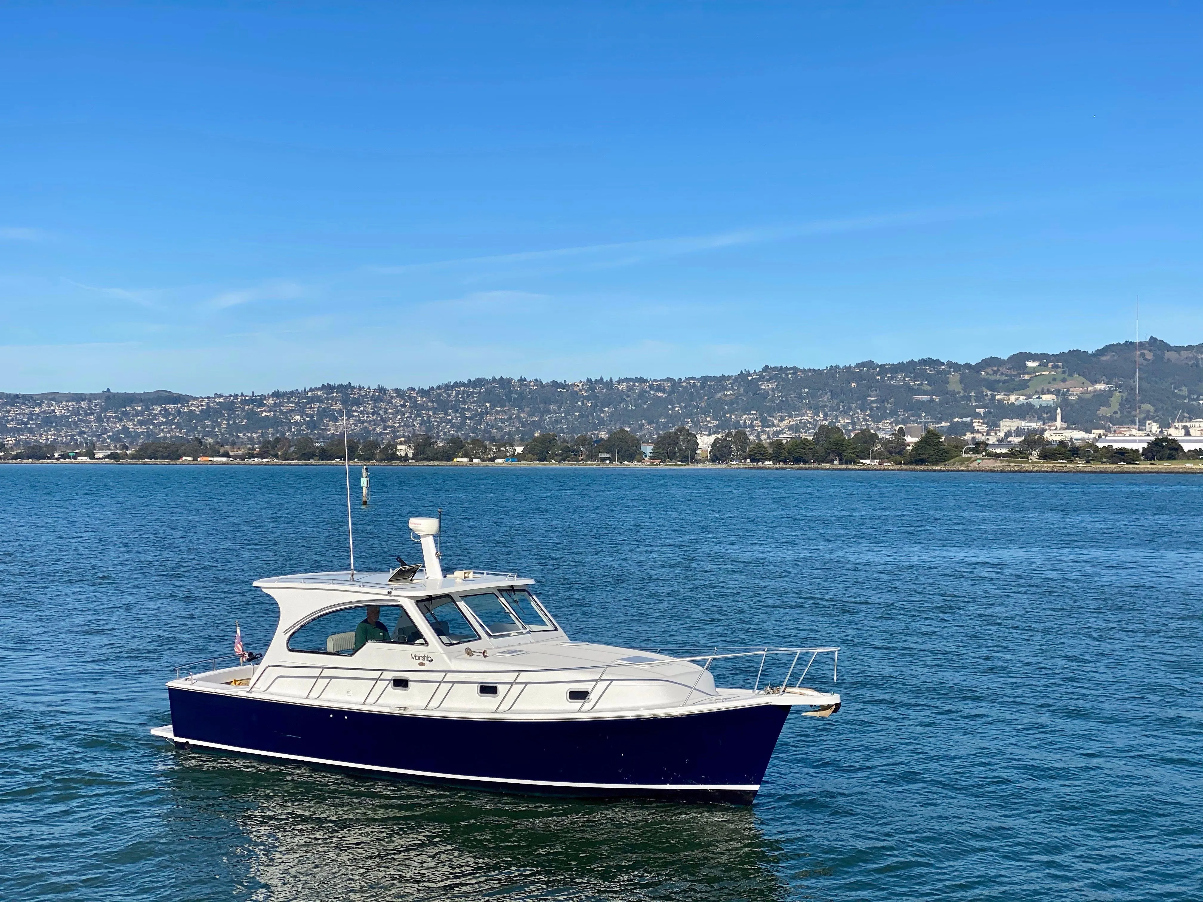 2000 Mainship Pilot 34