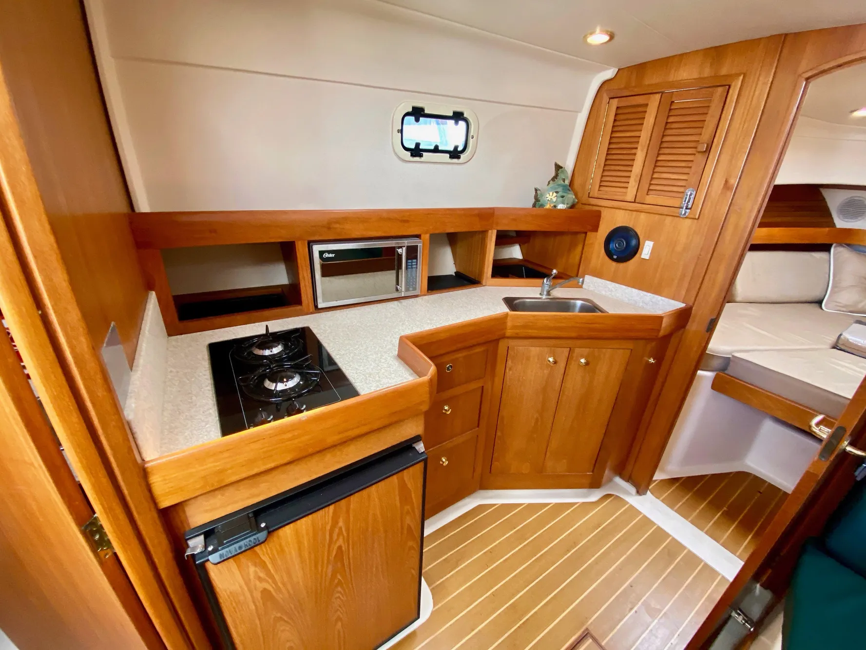 Interior view of Mainship Pilot 34 yacht kitchen, year 2000.