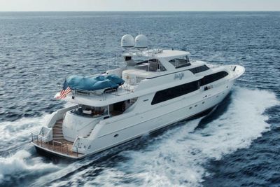 Yacht