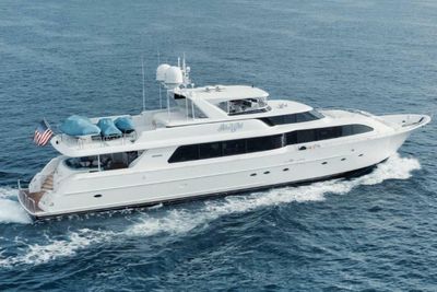 Yacht