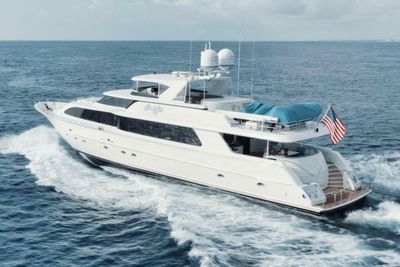 Yacht