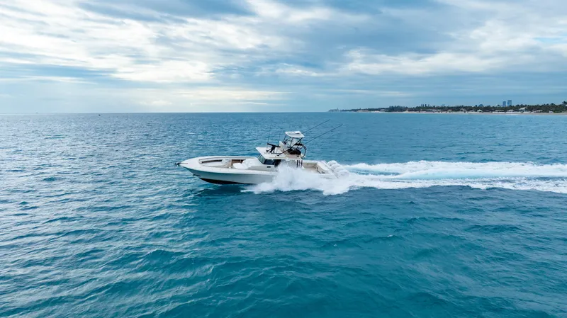 Half Irish Yacht Photos Pics 