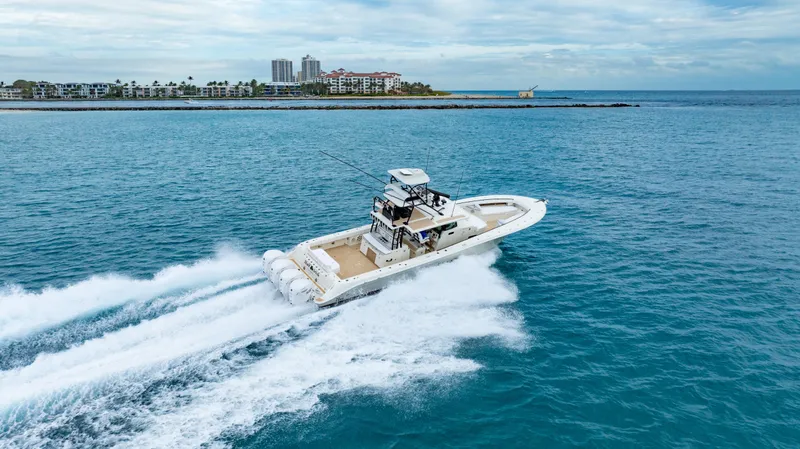 Half Irish Yacht Photos Pics 