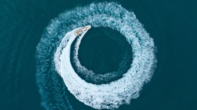 Half Irish Yacht Photos Pics 