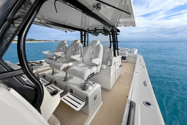 Half Irish Yacht Photos Pics 