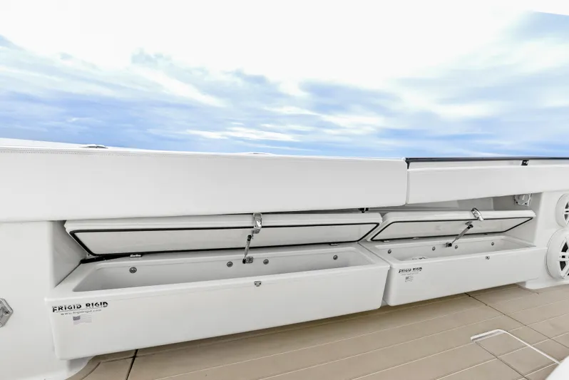 Half Irish Yacht Photos Pics 