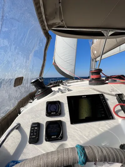 Vairea Yacht Photos Pics 