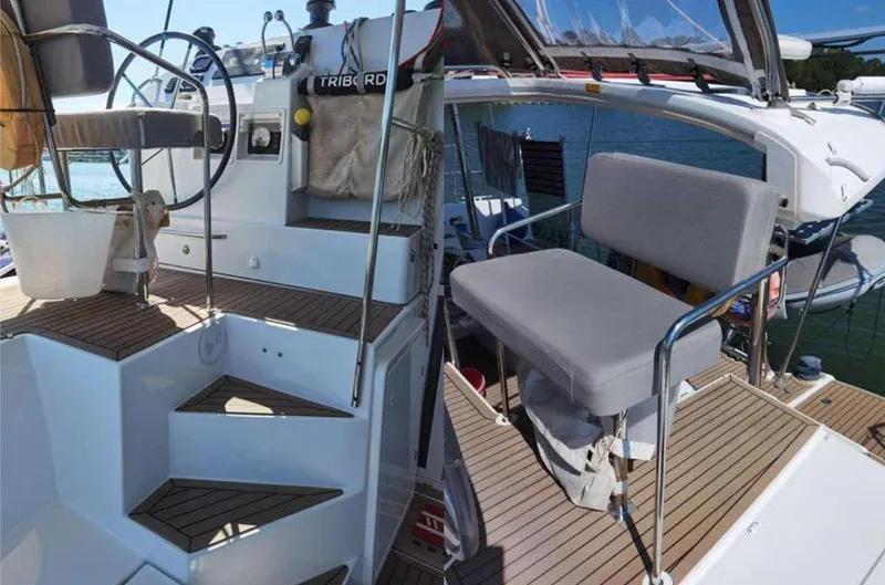 Vairea Yacht Photos Pics 