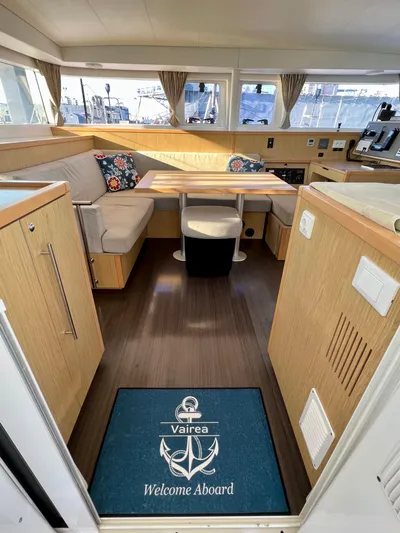 Vairea Yacht Photos Pics 